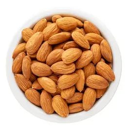 Soaked almonds for daily nutrition