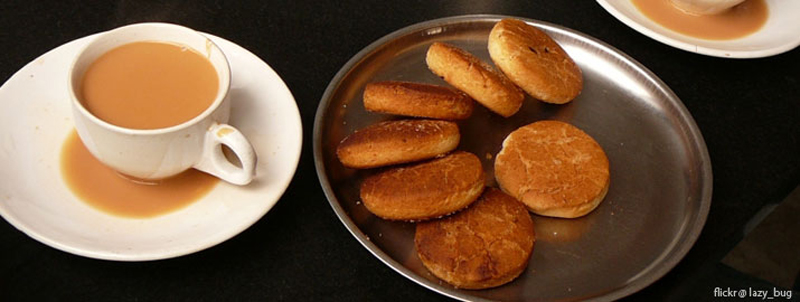 Irani chai and Osmania biscuits in Hyderabad street food culture